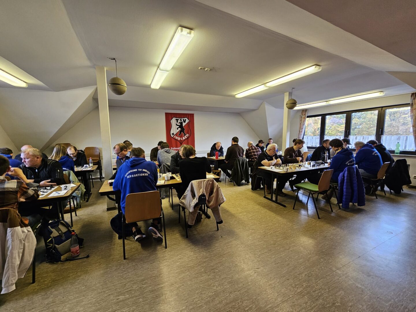 Volles Haus – Drei Mannschaften spielen im Feuerwehrhaus – A-Klasse und Mannschaftspokal